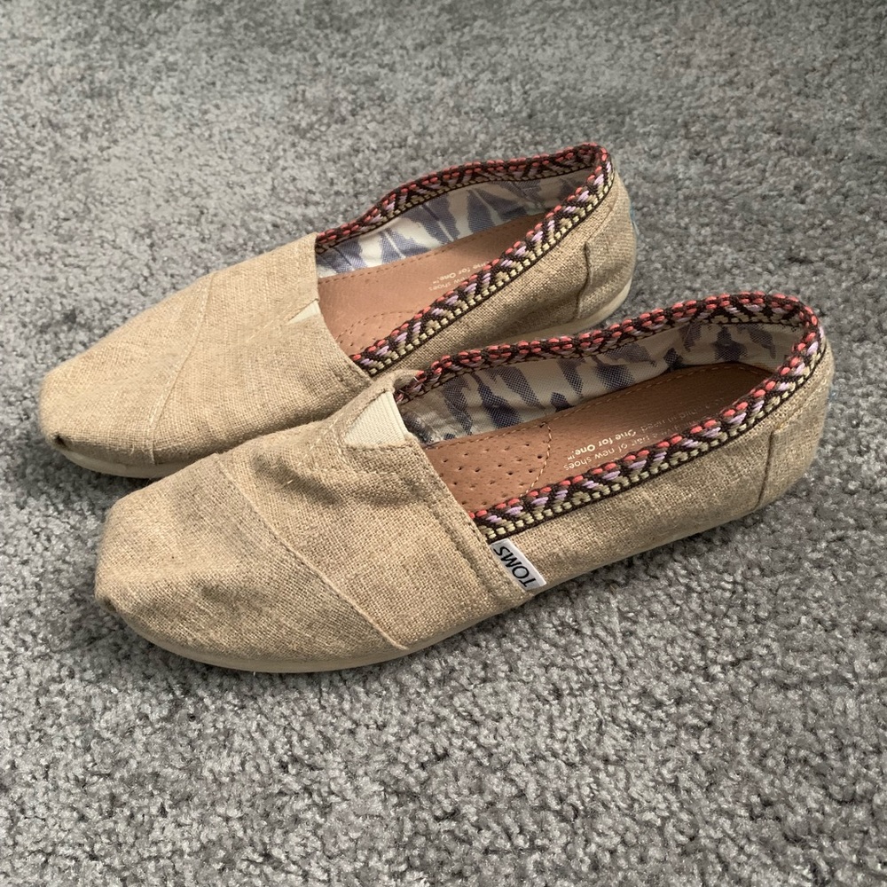 TOMS Espadrilles